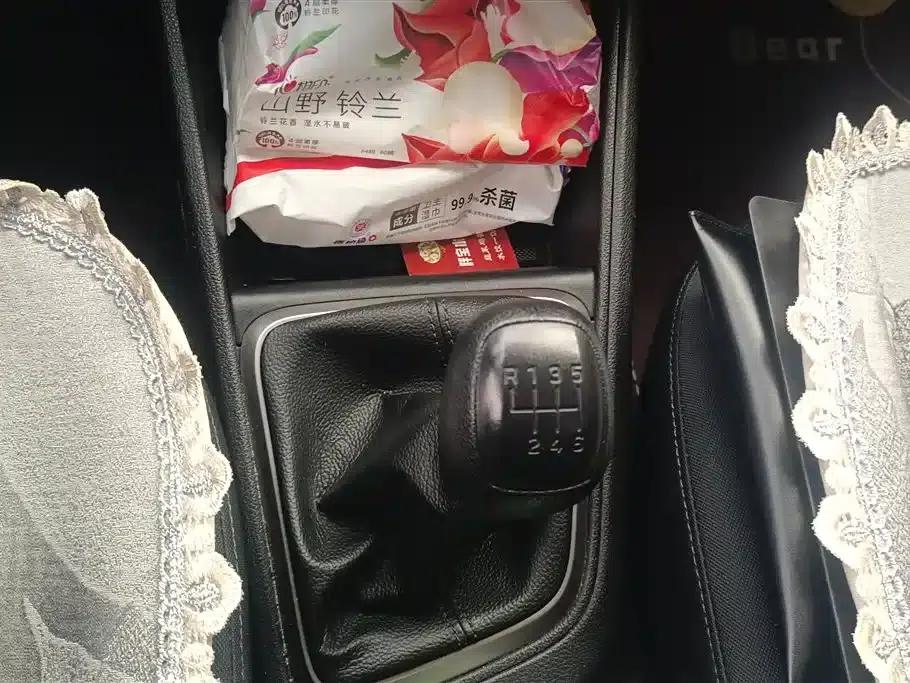 2020 Hyundai Verna 1.4L Manual GS Youth Edition — миниатюра 16
