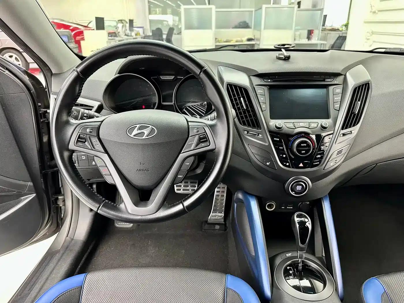 Veloster 2012 1.6T Automatic Flagship Edition — миниатюра 7