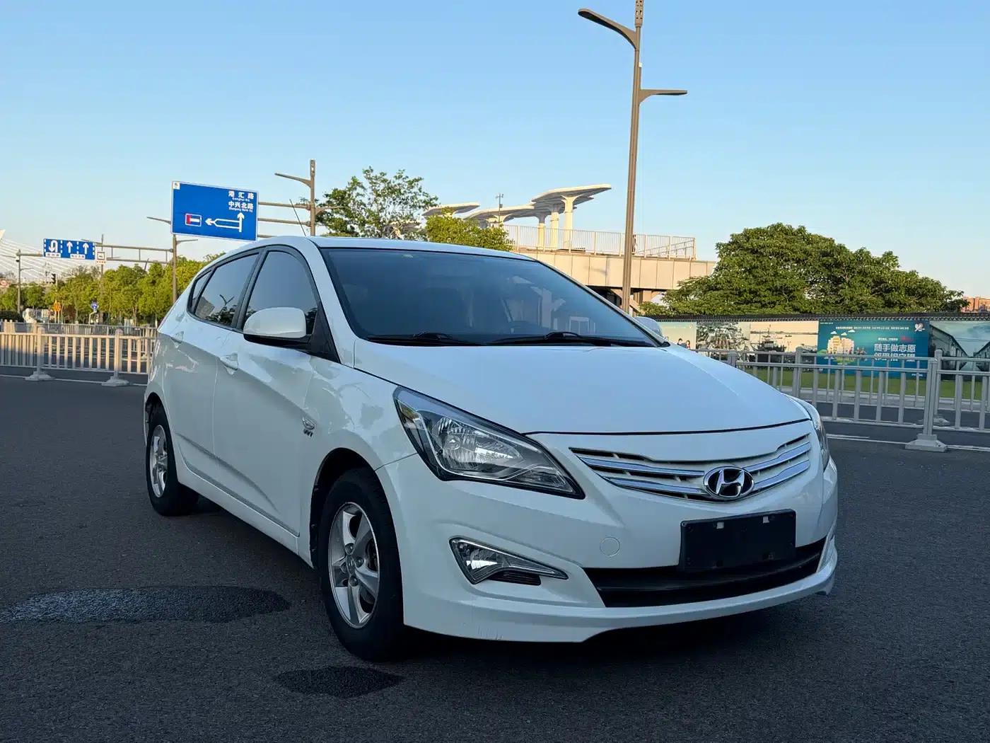 Ruiyi 2016 1.4L Automatic Leading Edition GLX — миниатюра 3