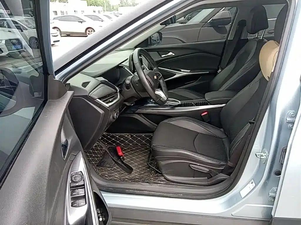 Chevrolet Menlo 2020 Galaxy Edition — миниатюра 16