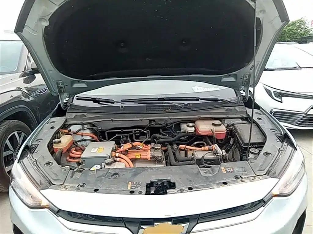 Chevrolet Menlo 2020 Galaxy Edition — миниатюра 20