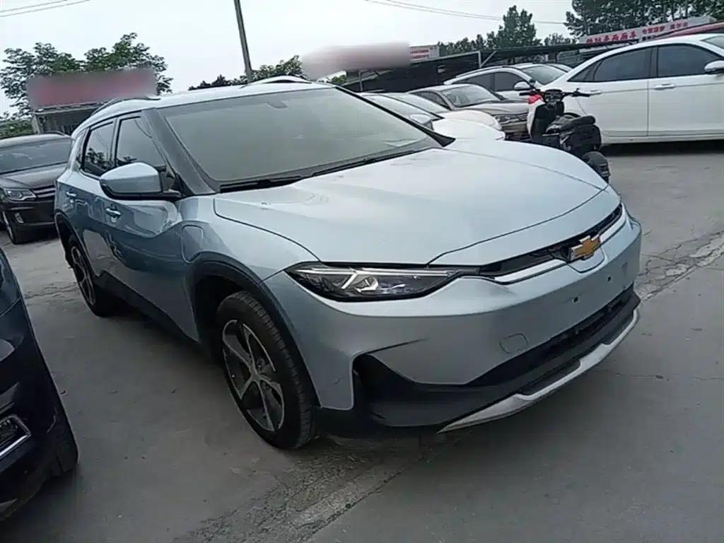 Chevrolet Menlo 2020 Galaxy Edition — миниатюра 4