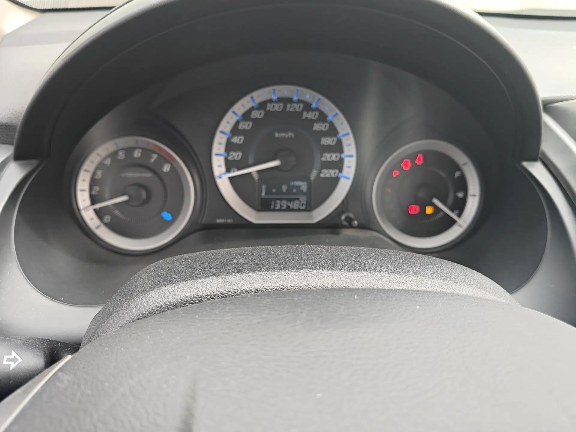 Honda City Classic 2014 Style 1.5L Automatic Elite Edition — миниатюра 11