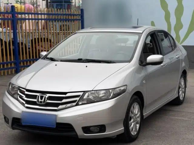 Honda City Classic 2014 Style 1.5L Automatic Elite Edition