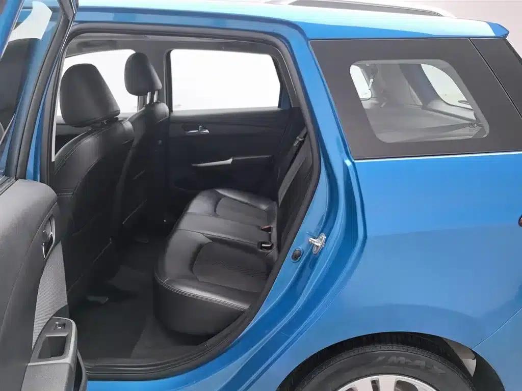 Chevrolet Aveo RV 2016 1.5L Automatic Smart Edition — миниатюра 15