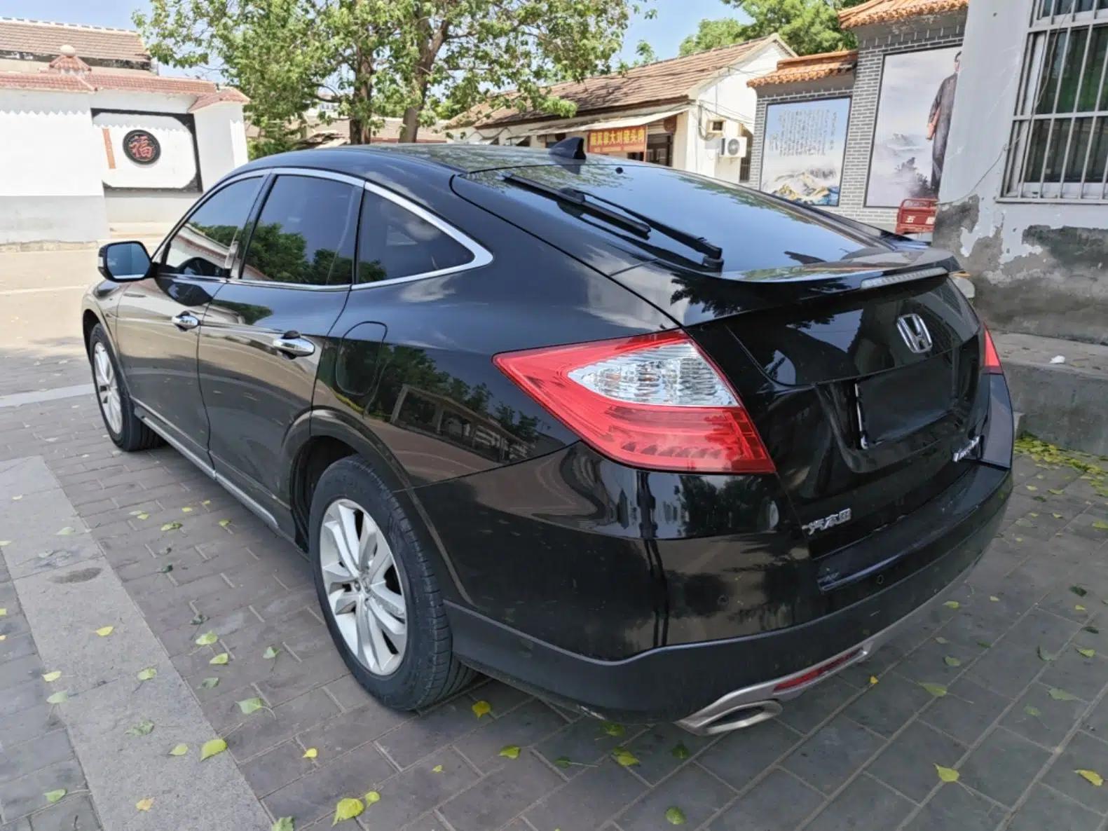 Honda Crosstour 2014 2.4L Luxury Edition — миниатюра 4