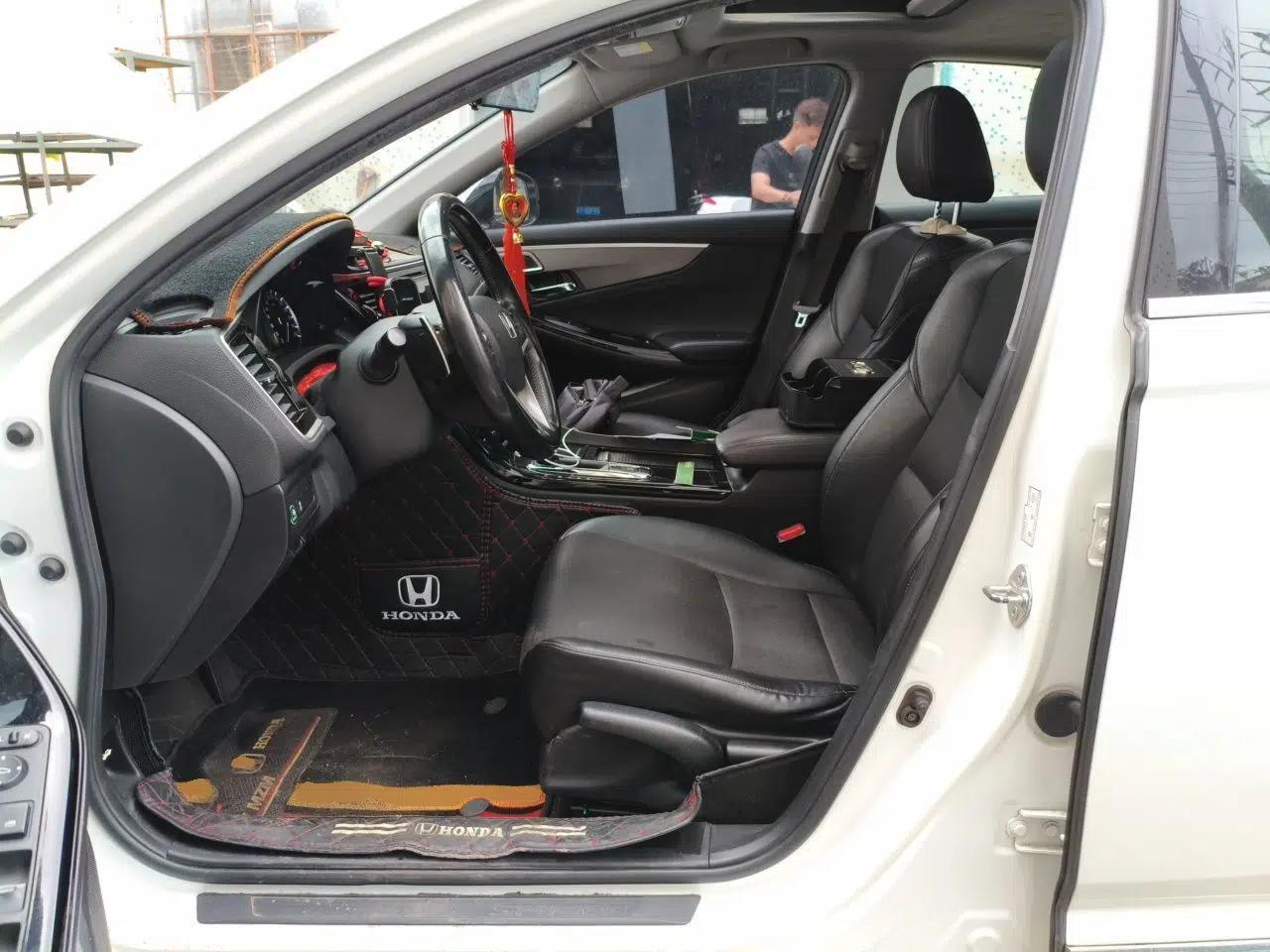 Honda Spirior 2017 2.0L Classic Edition — миниатюра 16
