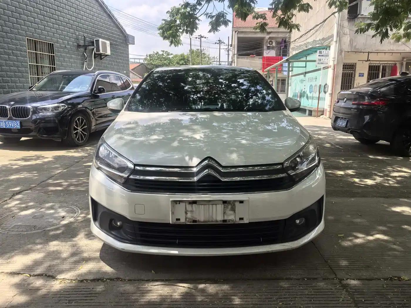 Citroën C4 Sega 2016 1.6L Automatic Comfort Model — миниатюра 2
