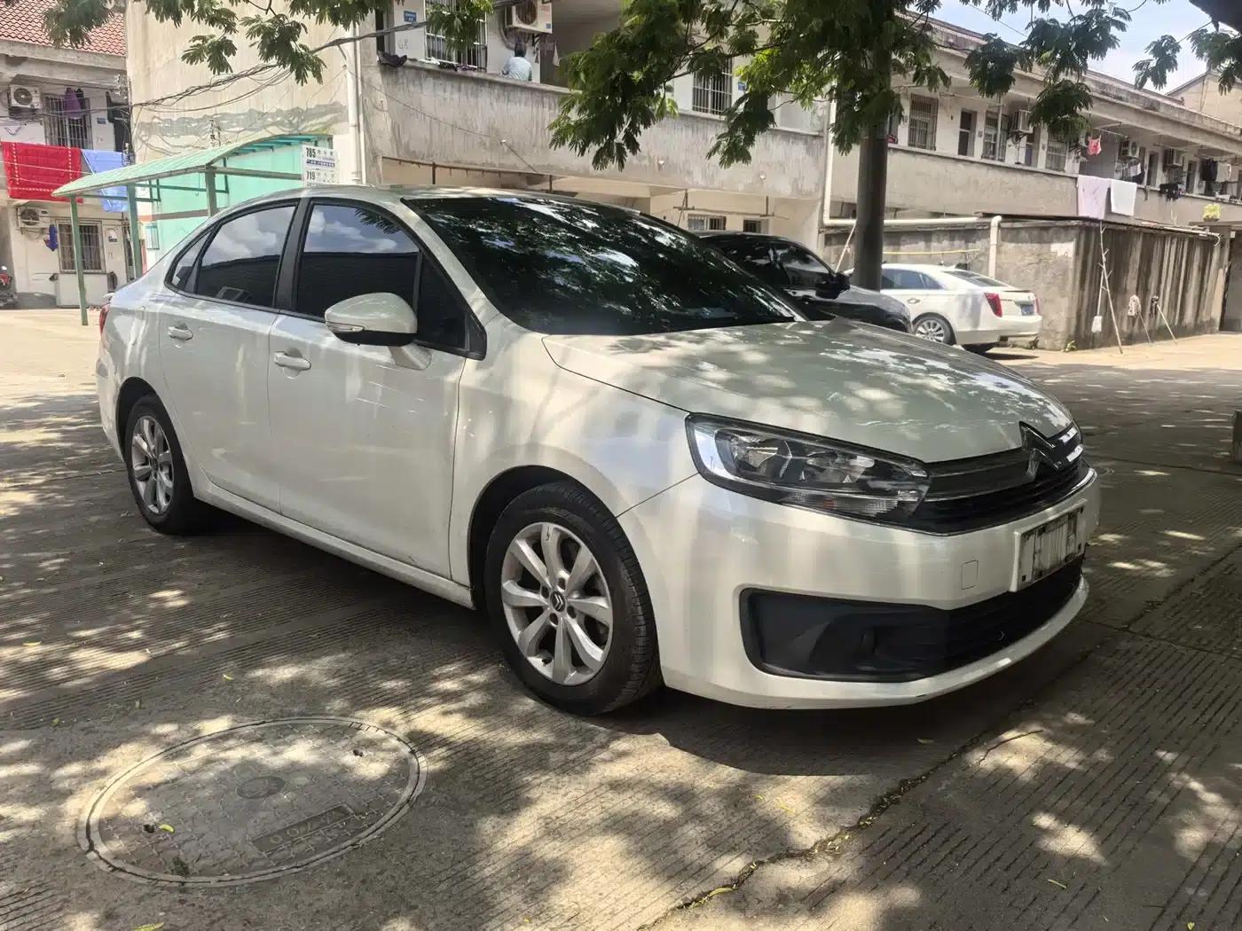 Citroën C4 Sega 2016 1.6L Automatic Comfort Model — миниатюра 3