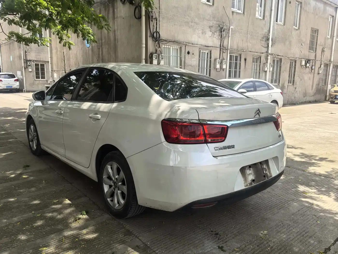 Citroën C4 Sega 2016 1.6L Automatic Comfort Model — миниатюра 6