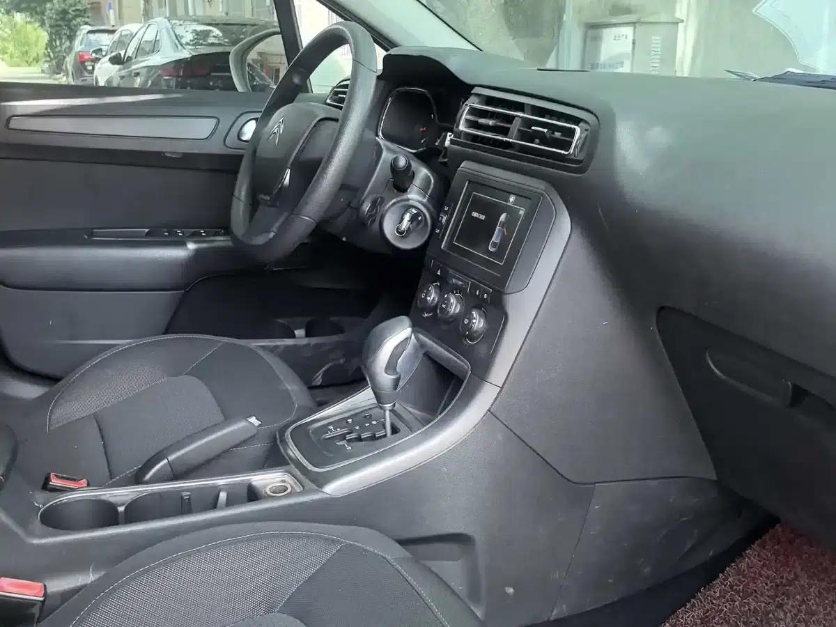 Citroën C4 Sega 2016 1.6L Automatic Comfort Model — миниатюра 9