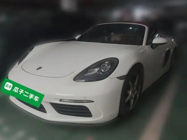 Porsche Boxster 