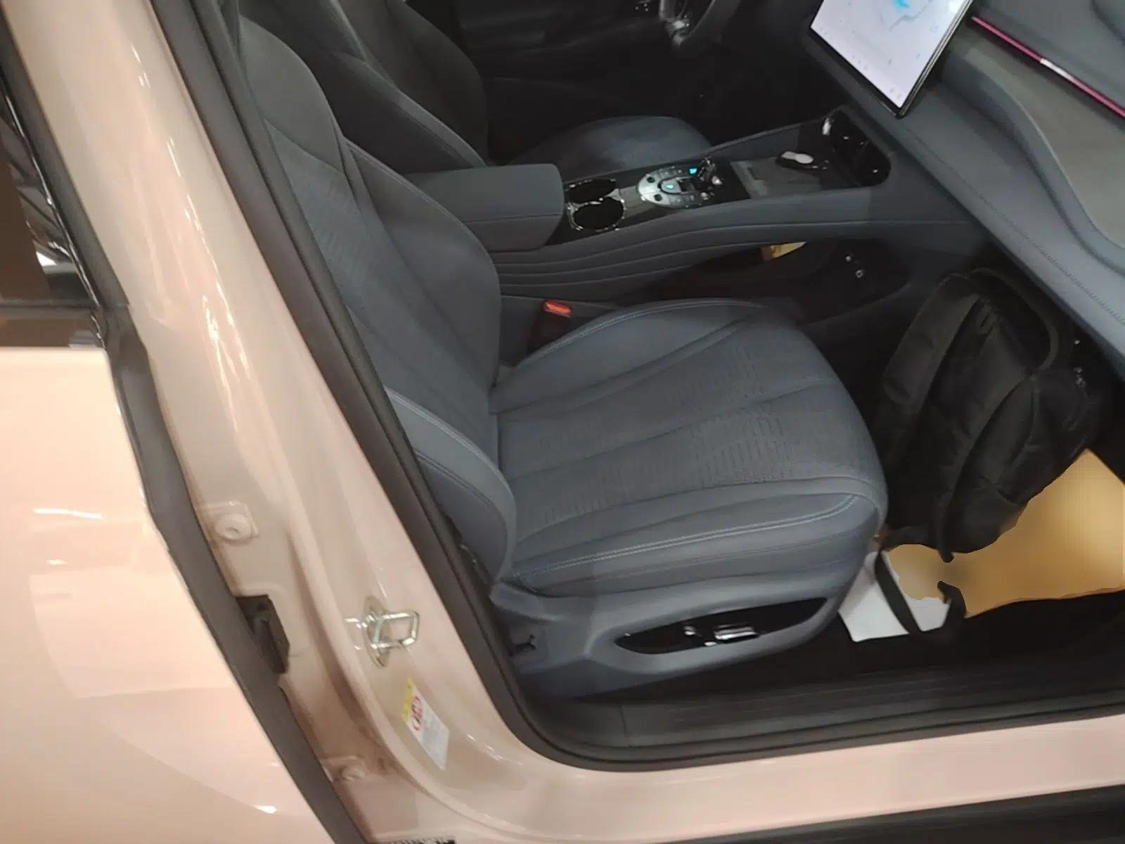 BYD Seal 06GT 2025 Intelligent Driving Version 605 Heatwave Edition — миниатюра 23