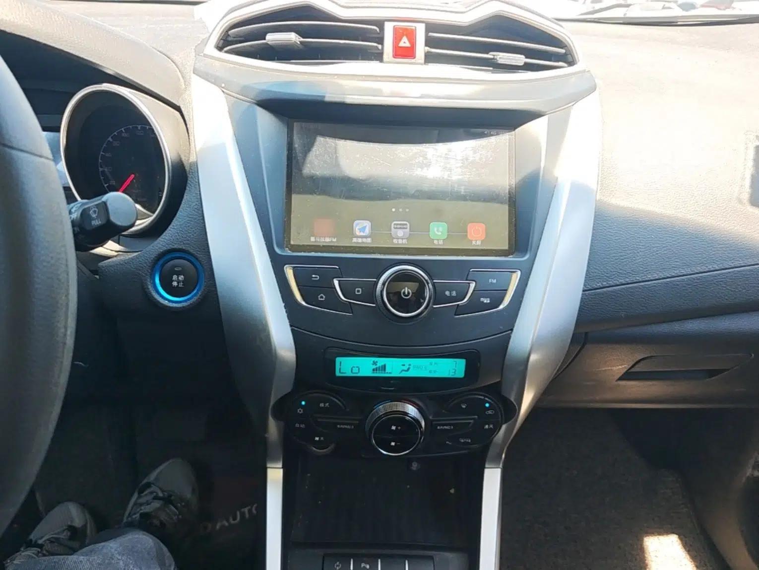 BYD Yuan New Energy 2018 EV360 Smart Connect Cool Edition — миниатюра 12