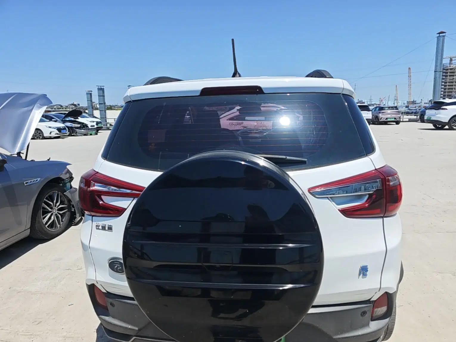 BYD Yuan New Energy 2018 EV360 Smart Connect Cool Edition — миниатюра 5
