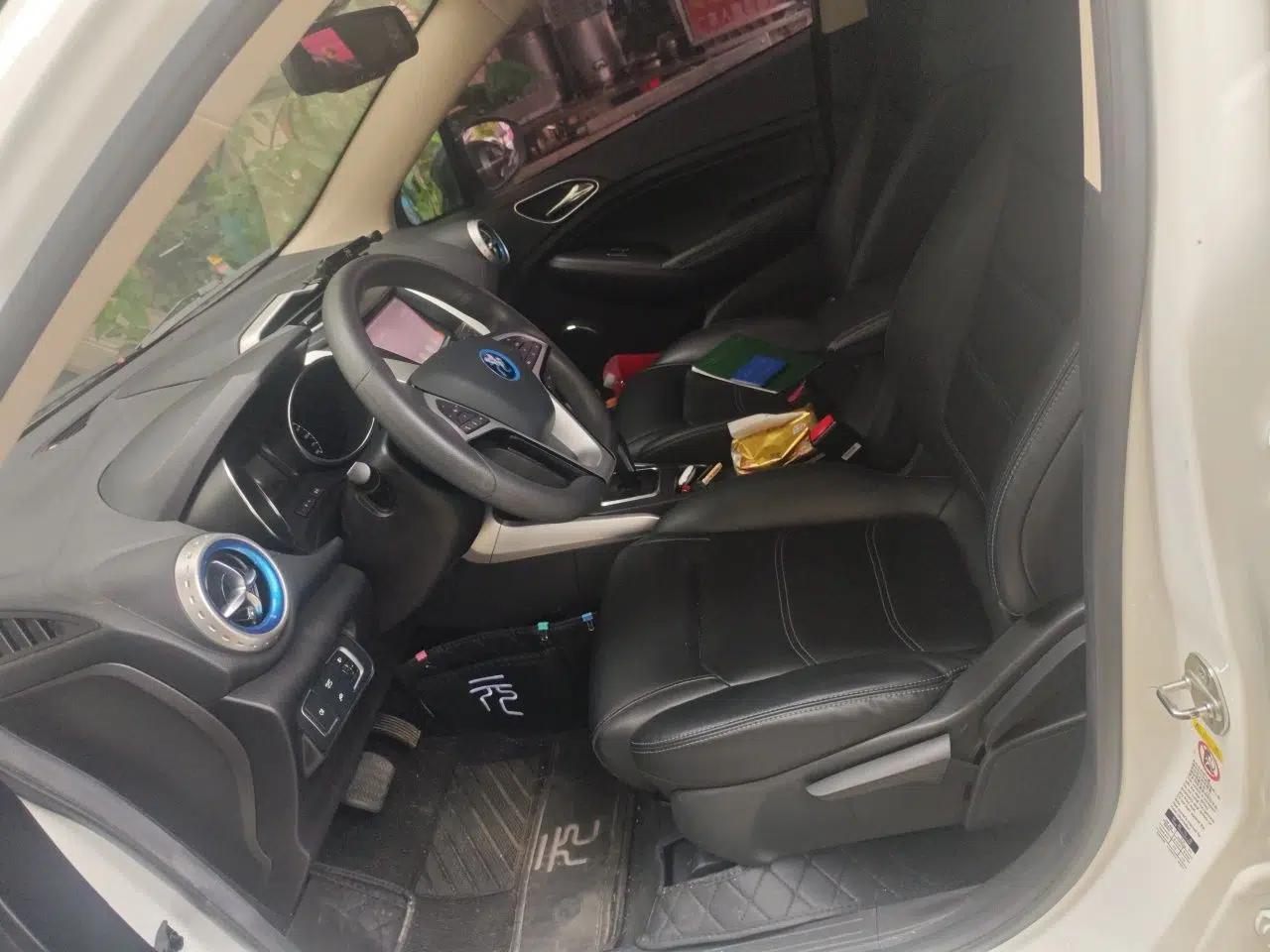 BYD Yuan New Energy 2019 EV360 Smart Connect Elite Model — миниатюра 16