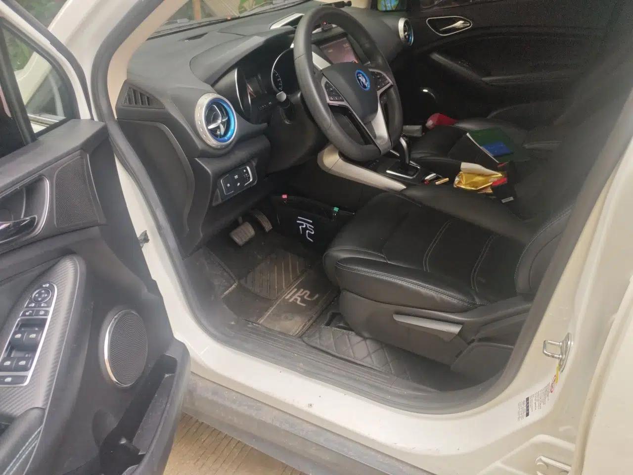 BYD Yuan New Energy 2019 EV360 Smart Connect Elite Model — миниатюра 17