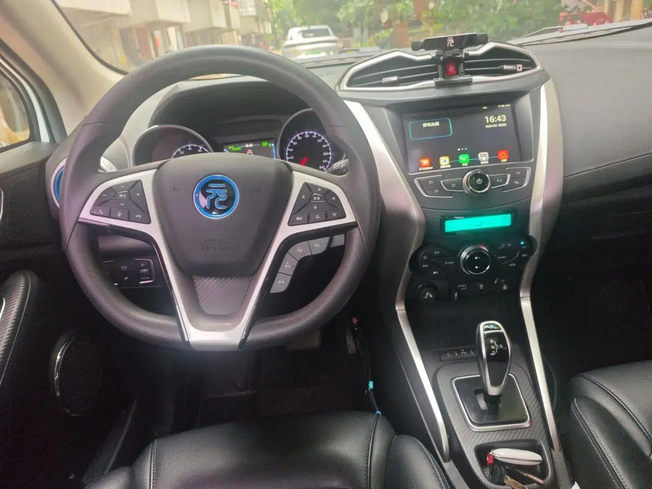 BYD Yuan New Energy 2019 EV360 Smart Connect Elite Model — миниатюра 10