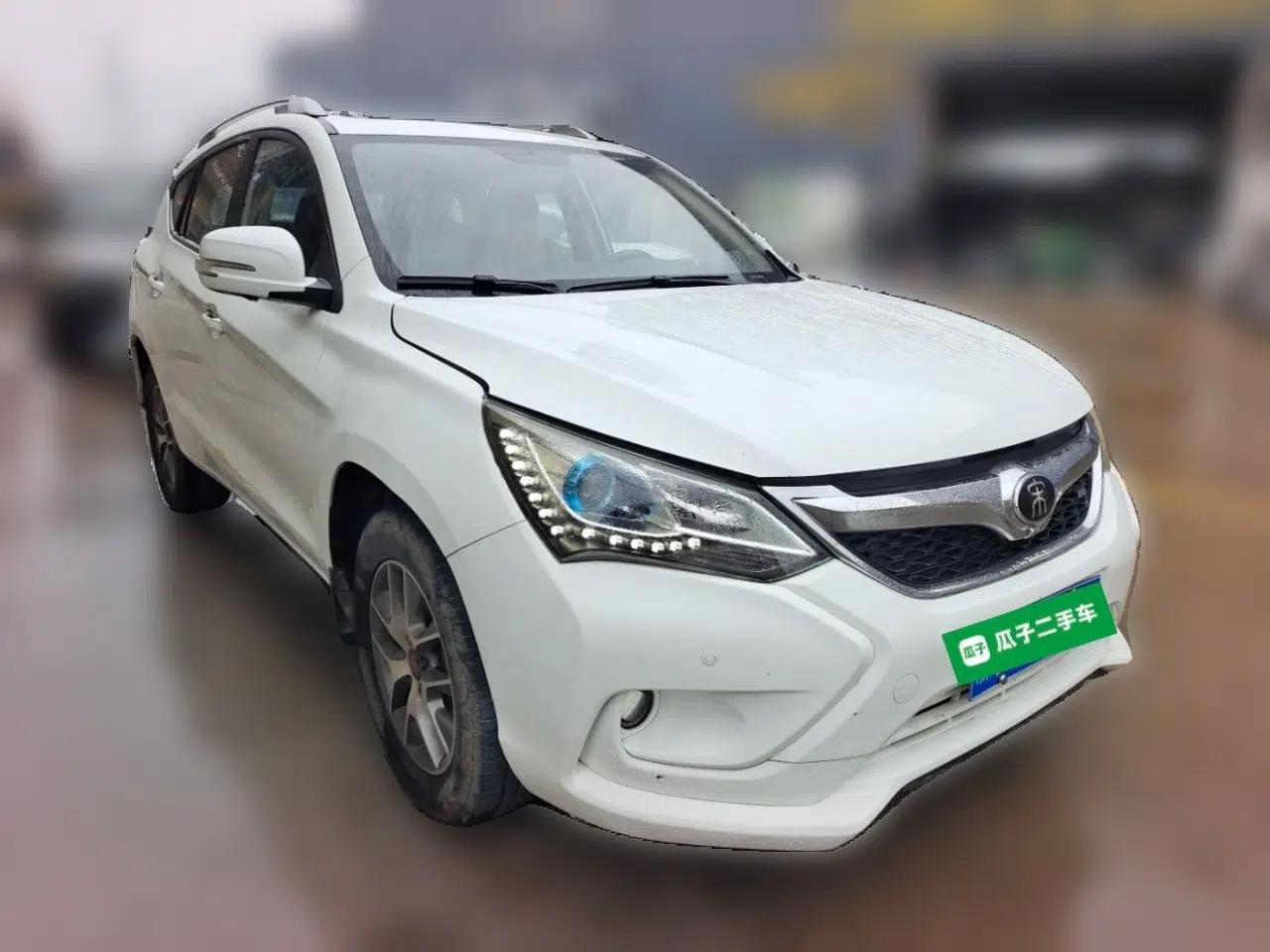 BYD Song 2016 GaiShi Edition 1.5TI Manual Elite Model — миниатюра 3