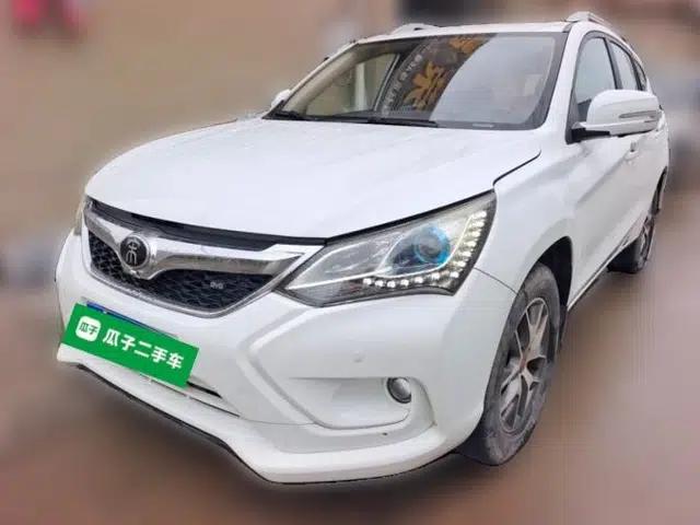 BYD Song 2016 GaiShi Edition 1.5TI Manual Elite Model