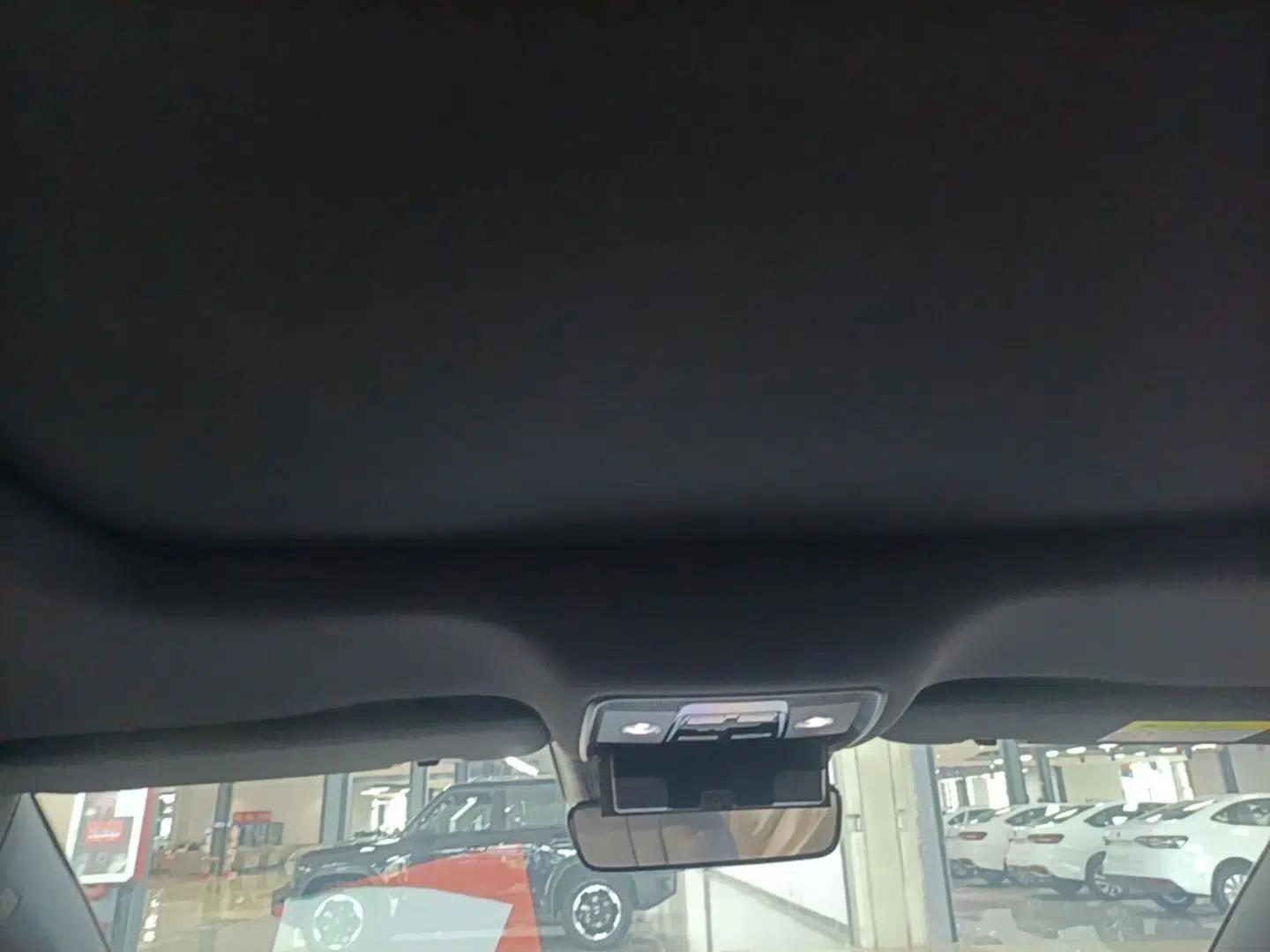 BYD Seal 07 DM-i 2025 DM-i 1.5L 125km Luxury Model — миниатюра 21