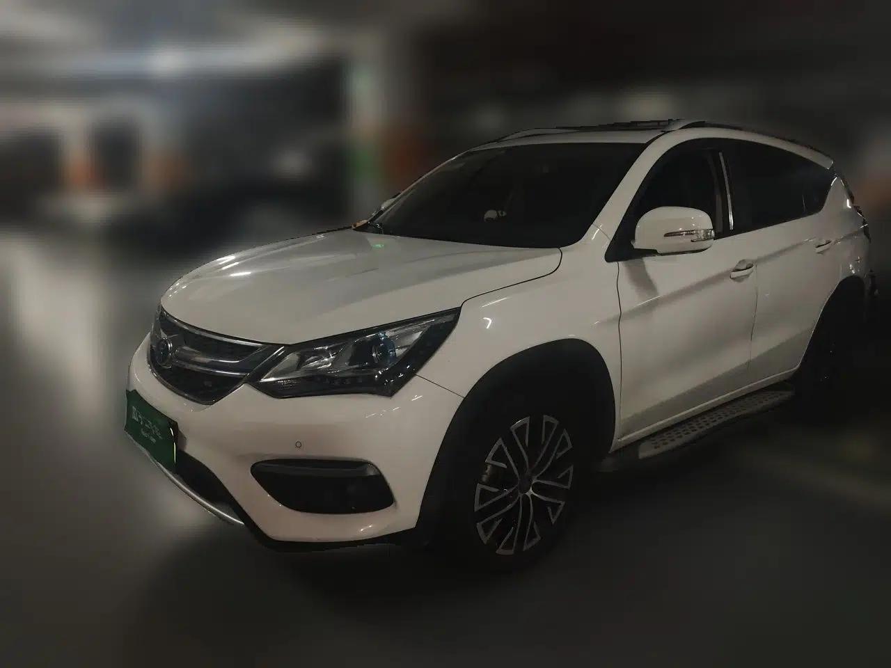 BYD Song New Energy 2017 Song DM 1.5TID All-Wheel Drive Luxury Model — миниатюра 1