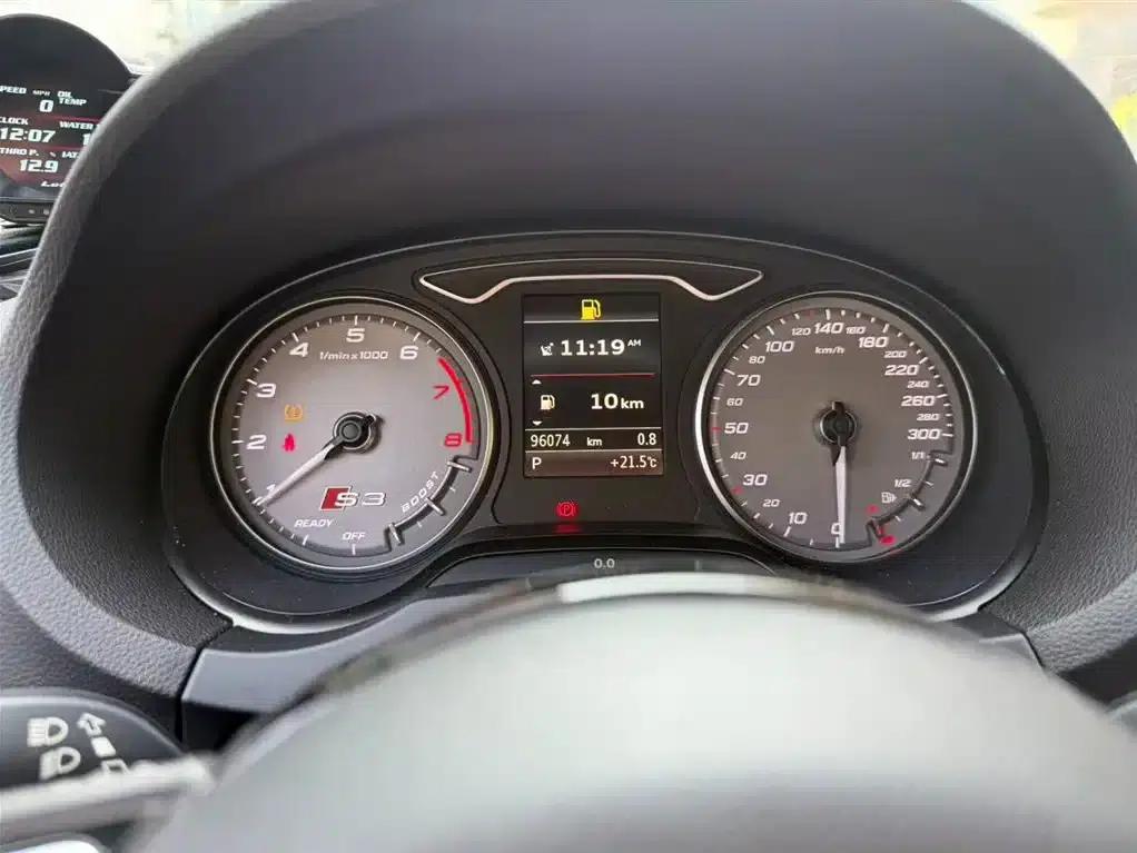 Audi S3 2017 Model S3 2.0T Limousine — миниатюра 11