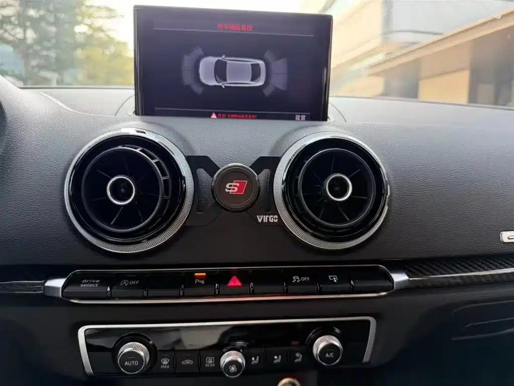 Audi S3 2017 Model S3 2.0T Limousine — миниатюра 16