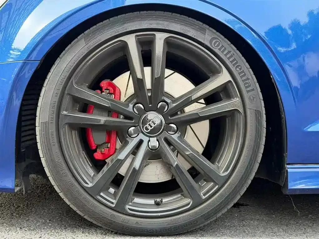 Audi S3 2017 Model S3 2.0T Limousine — миниатюра 5