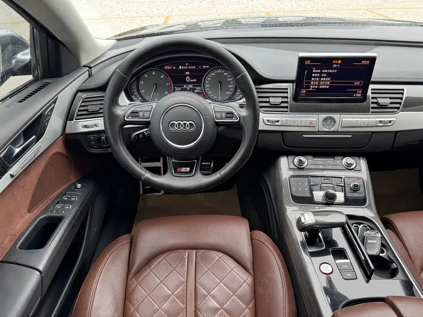 2013 Audi S8 4.0TFSI quattro — миниатюра 14