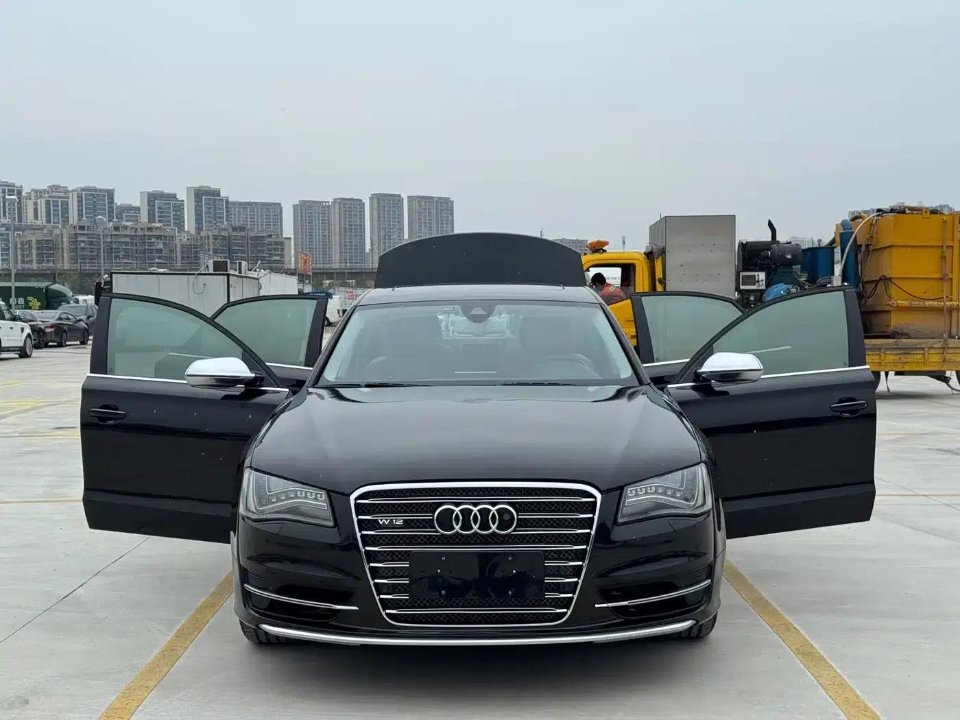 2013 Audi S8 4.0TFSI quattro — миниатюра 18