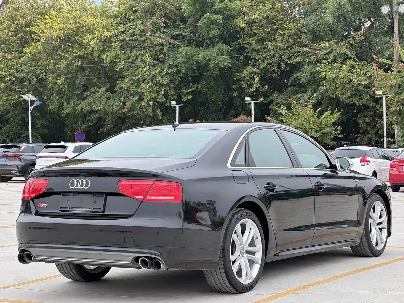 2013 Audi S8 4.0TFSI quattro — миниатюра 4
