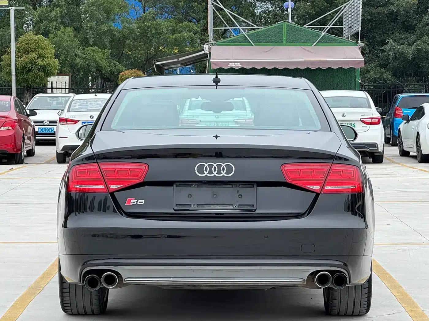 2013 Audi S8 4.0TFSI quattro — миниатюра 5