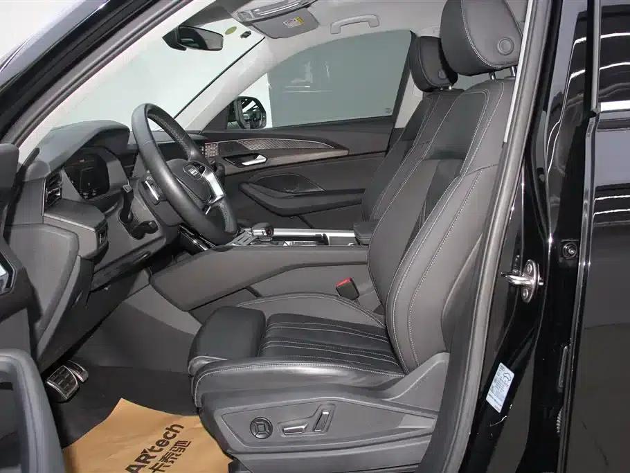Audi Q6 2024 40 TFSI quattro Cloud View Edition, Feathered Forest Package, 7-seater — миниатюра 22