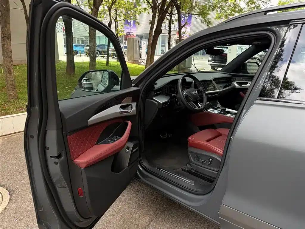 Audi Q6 2023 45 TFSI quattro Qiyun Edition Flying Rider Package — миниатюра 15