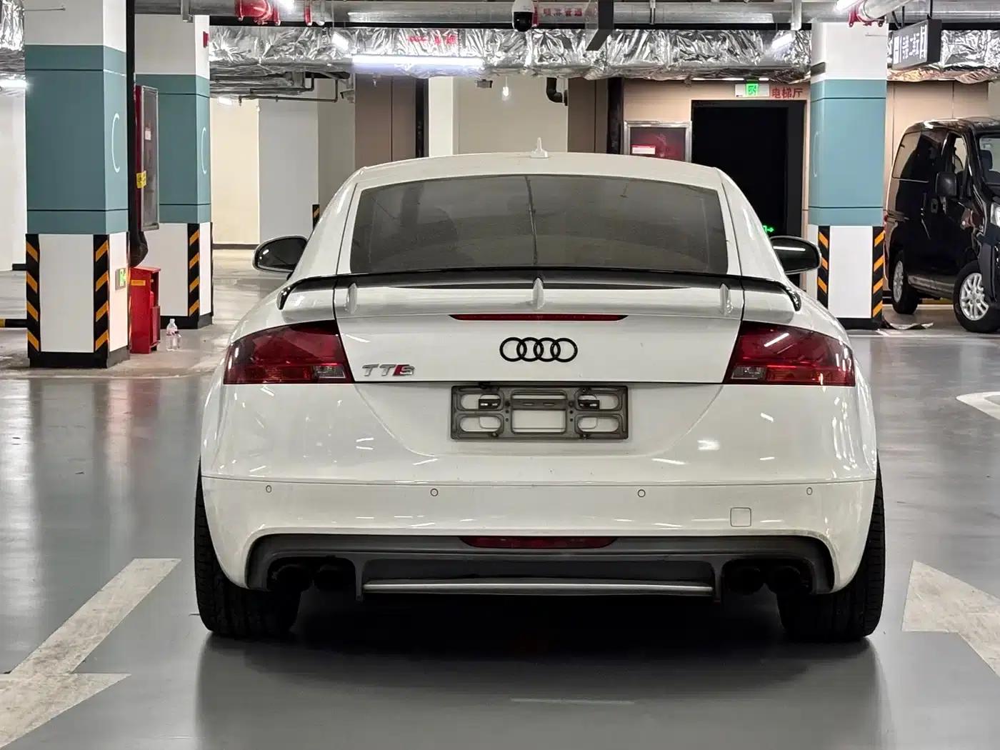 2011 Audi TTS Coupe 2.0TFSI quattro — миниатюра 4