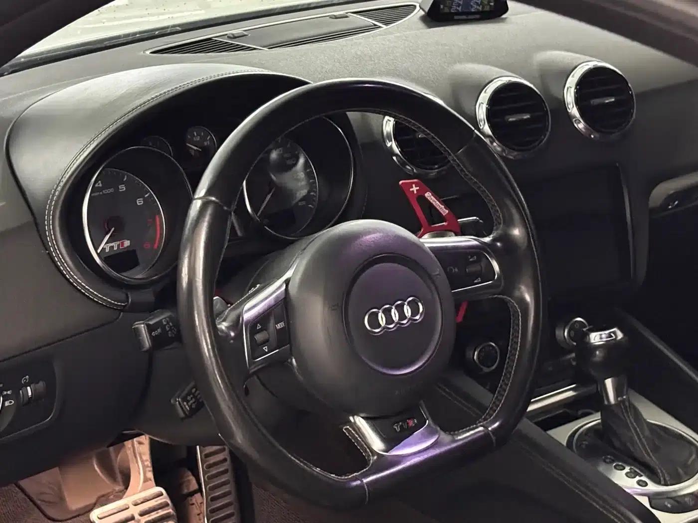 2011 Audi TTS Coupe 2.0TFSI quattro — миниатюра 10