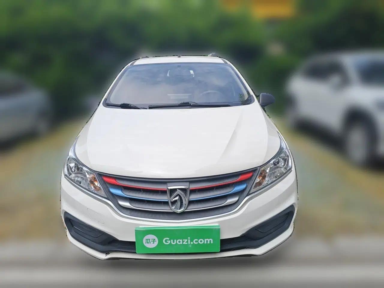 Baojun 310W 2020 1.5L Automatic Enjoyment Version China VI Emission Standard — миниатюра 2