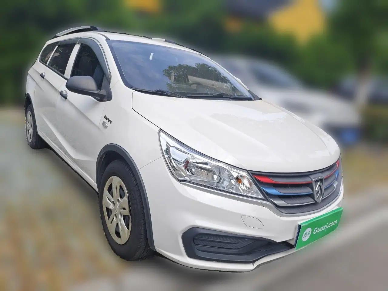 Baojun 310W 2020 1.5L Automatic Enjoyment Version China VI Emission Standard — миниатюра 3