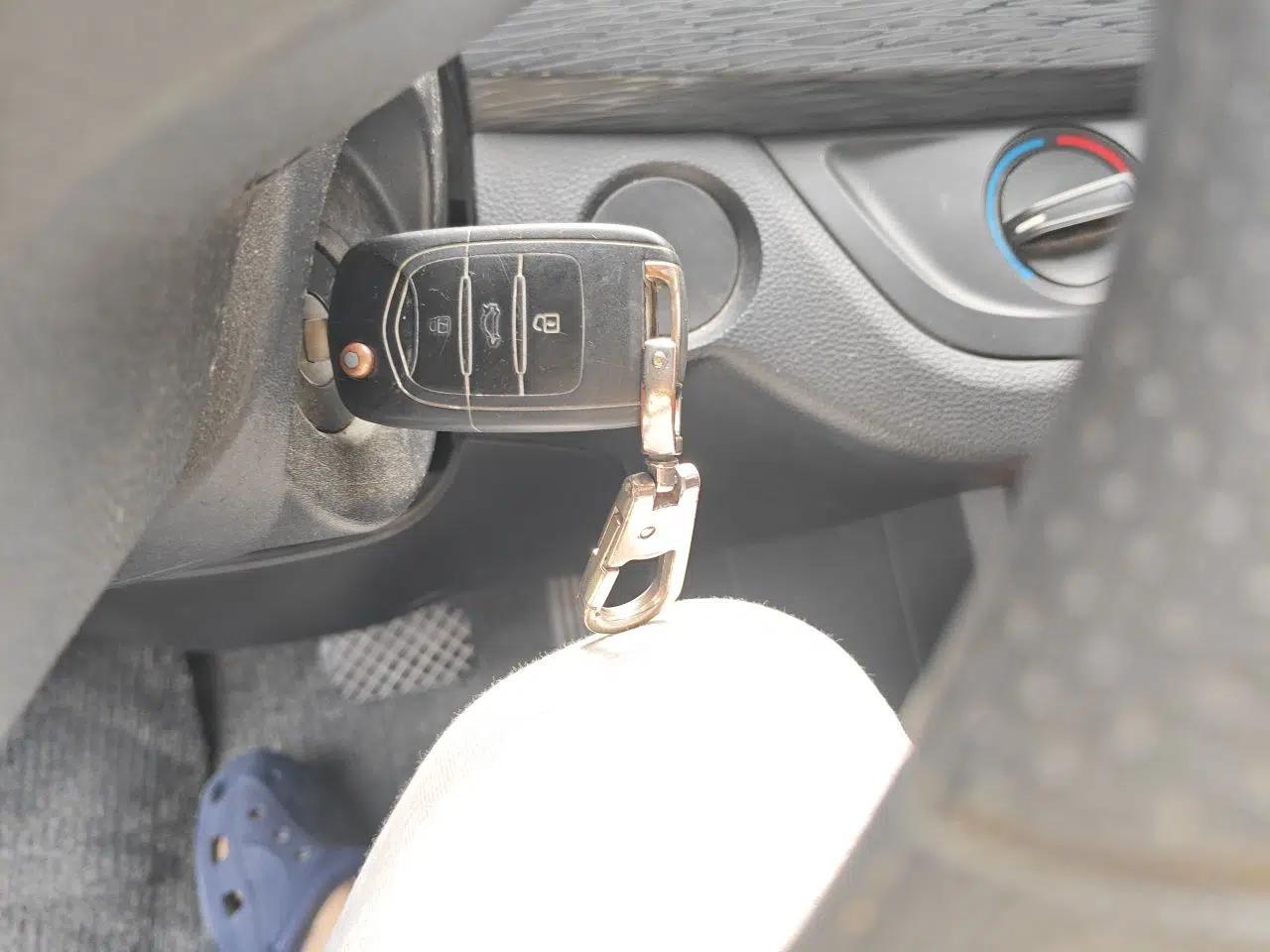 Baojun 310W 2020 1.5L Automatic Enjoyment Version China VI Emission Standard — миниатюра 9