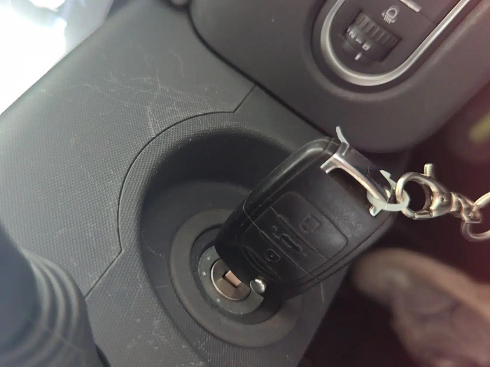 Baojun E100 2020 305KM Smart Drive Version — миниатюра 12