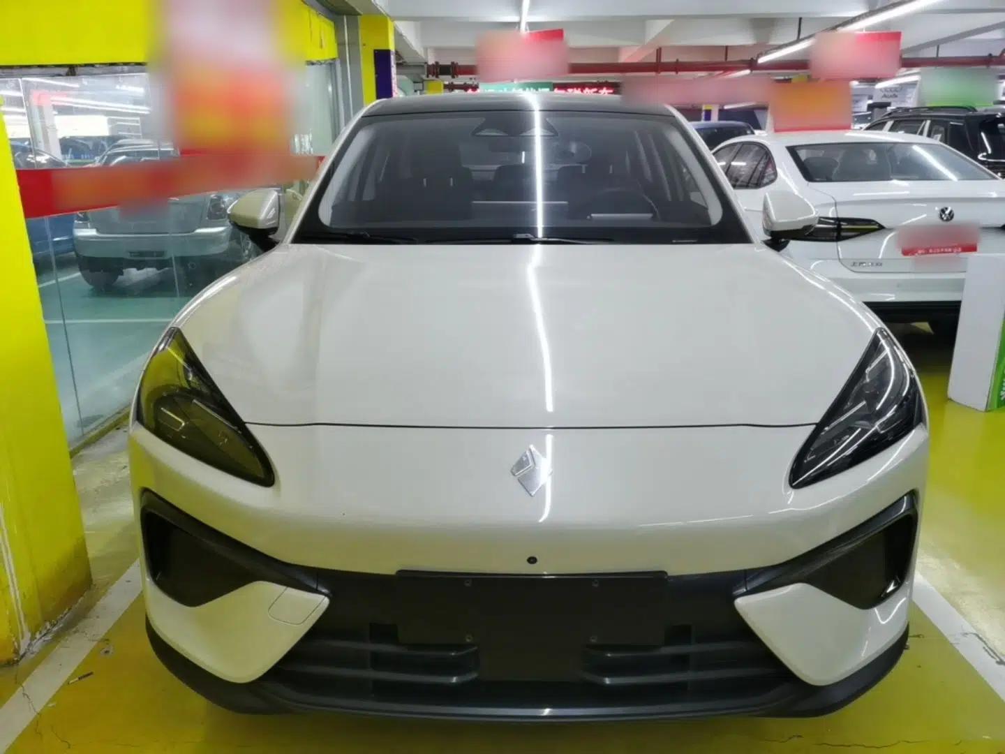 Baojun Yunhai 2024 140km Plug-in Hybrid Version — миниатюра 2