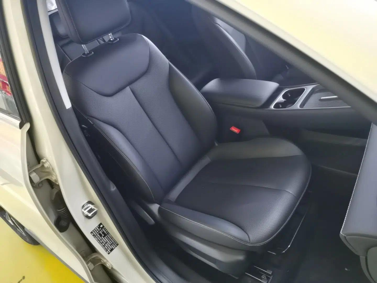 Baojun Yunhai 2024 140km Plug-in Hybrid Version — миниатюра 23