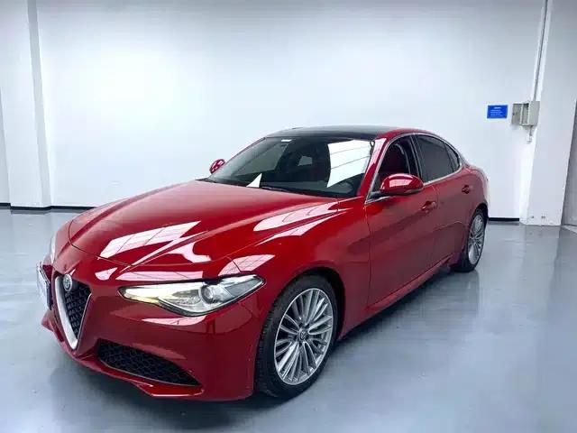Giulia Juliet 2019 2.0T 280HP Luxury Edition