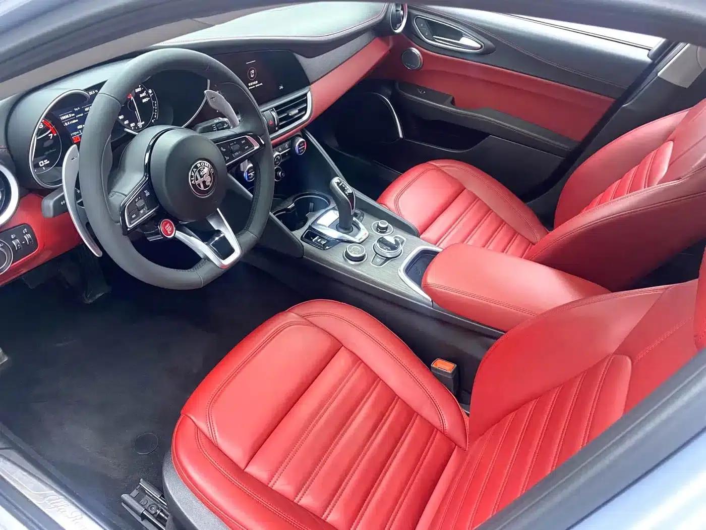 Giulia Juliet 2020 2.0T 280HP Luxury Edition — миниатюра 3