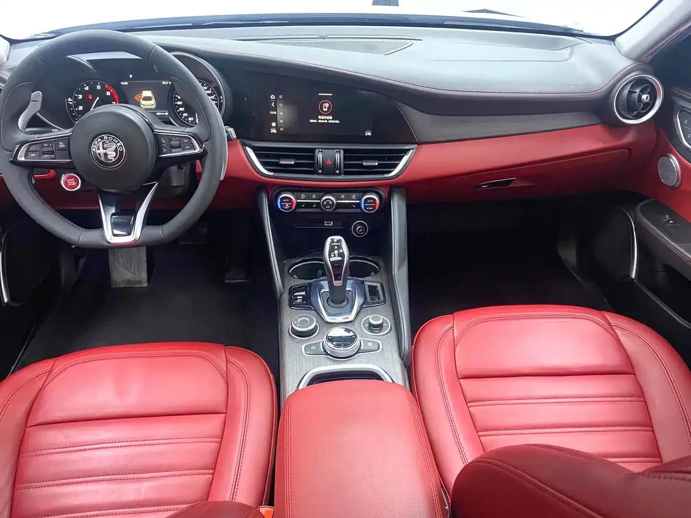 Giulia Juliet 2020 2.0T 280HP Luxury Edition — миниатюра 7