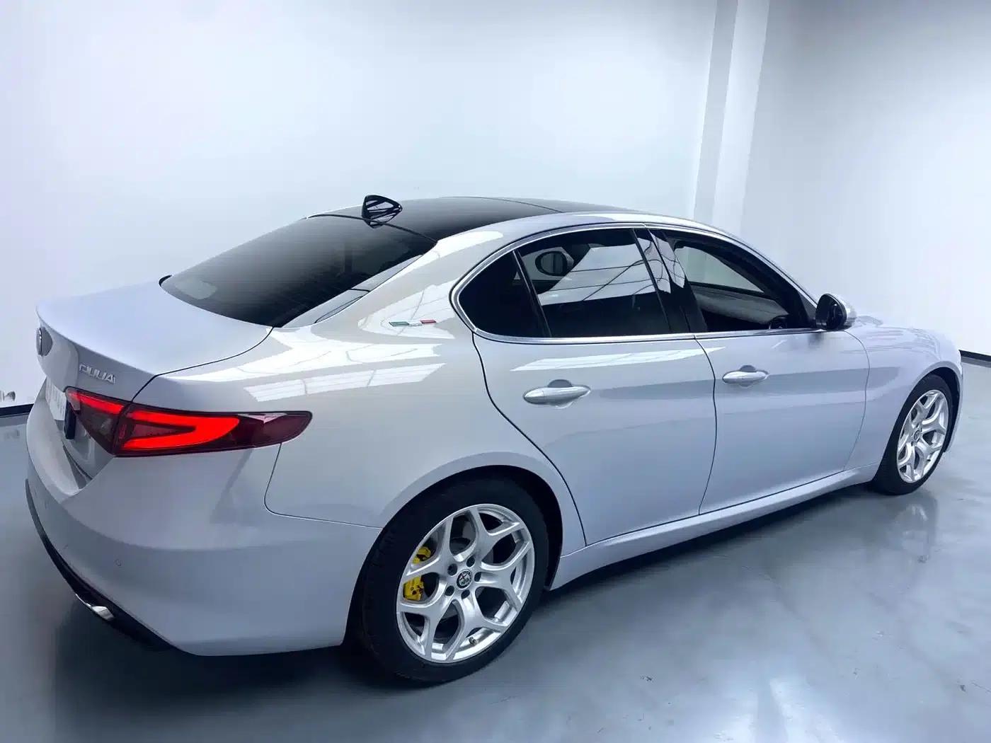 Giulia Juliet 2020 2.0T 280HP Luxury Edition — миниатюра 9