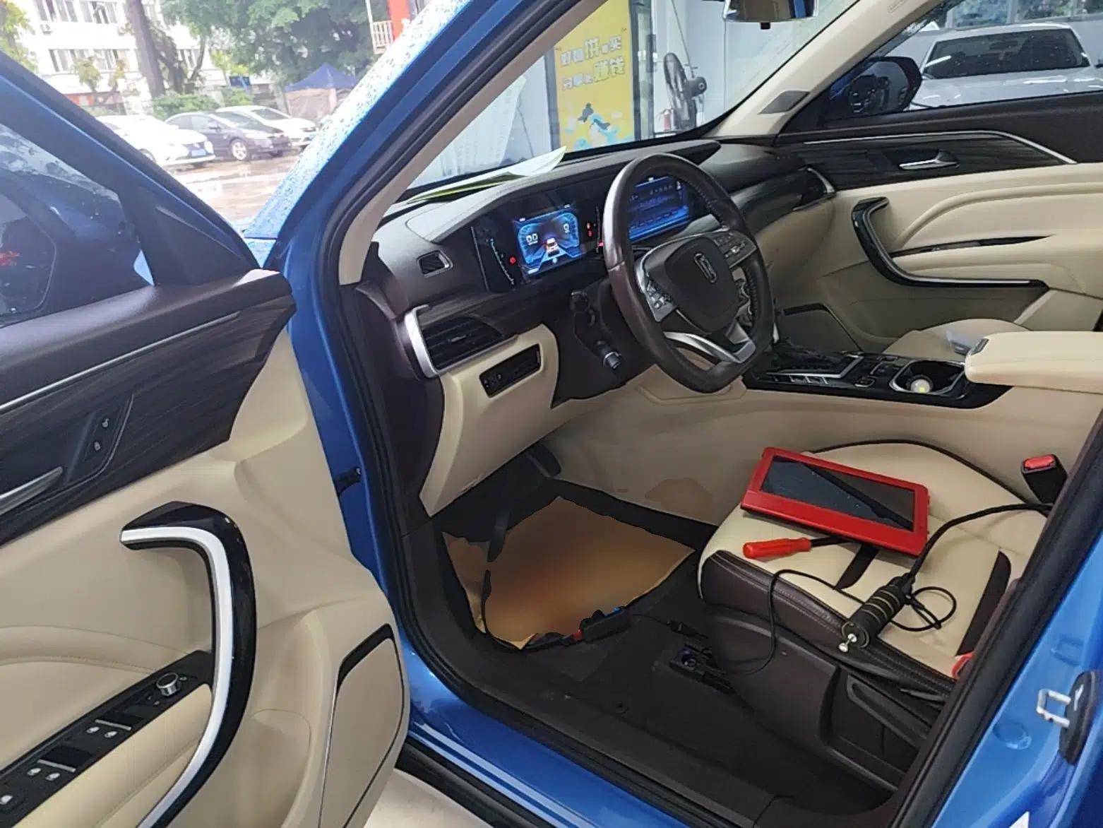 Bestune T77 2019 Facelift 230 TID Automatic Luxury Version China V Emission Standard — миниатюра 19