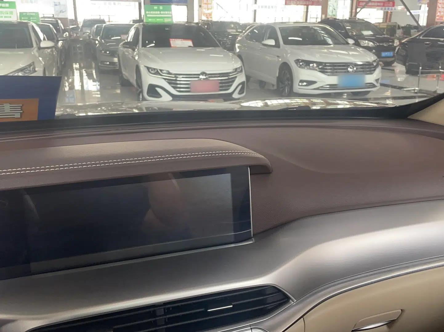 Bestune T77 2023 1.5T Automatic Luxury Model — миниатюра 14