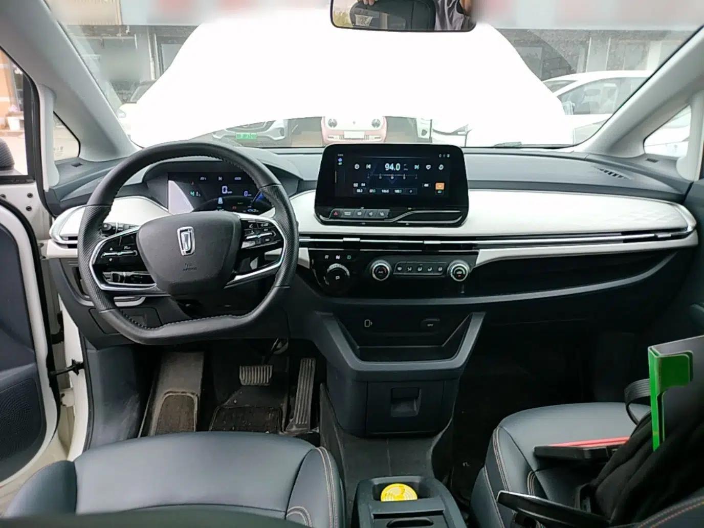 Bestune NAT 2023 PRO Comfortable Travel Battery-Swap Version 401km — миниатюра 13